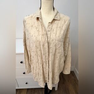 American Eagle - Cream Eyelet Button-Up Shirt